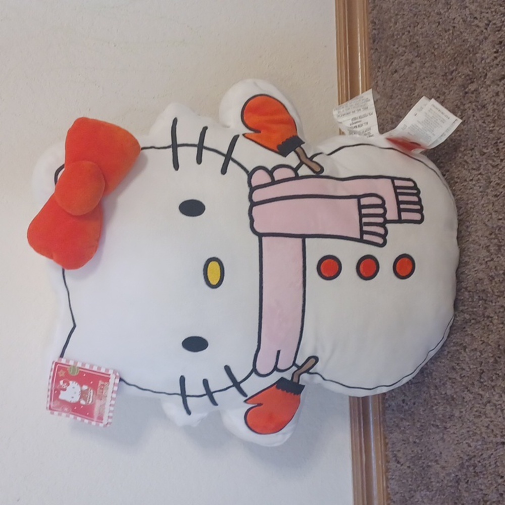 Hello kitty snowman stuffy